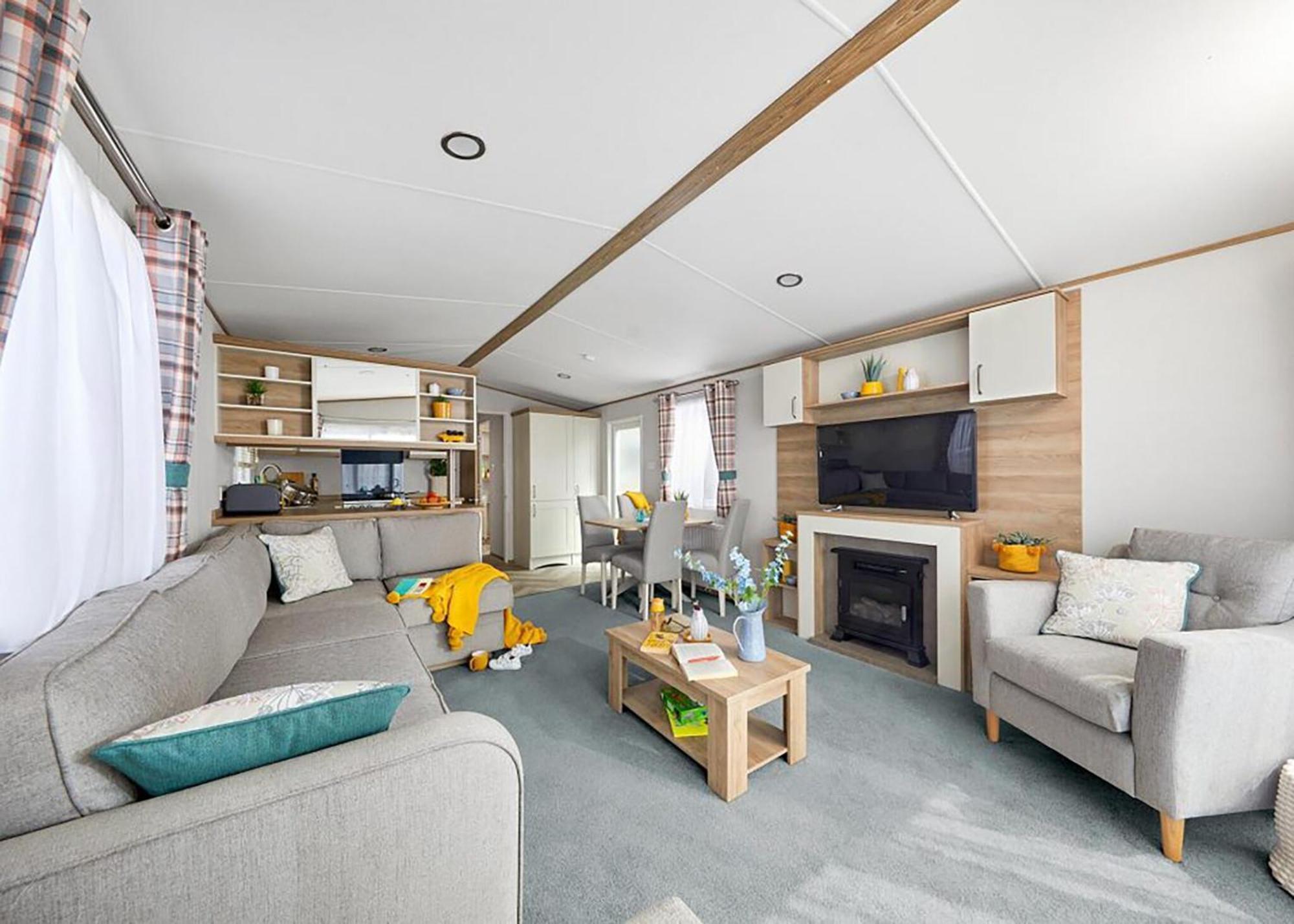 Ocean Heights Holiday Park New Quay  Buitenkant foto